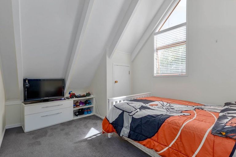 Photo of property in 1/7 Springfield Street, Forrest Hill, Auckland, 0620