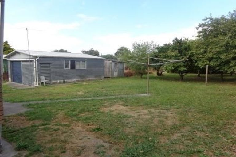 Photo of property in 129 Rathgar Road, Henderson, Auckland, 0610