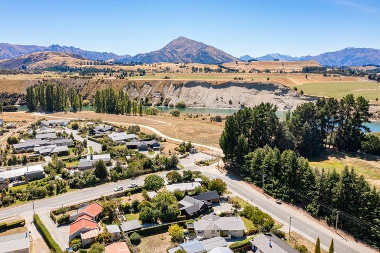 Photo of property in 177 Alison Avenue, Albert Town, Wanaka, 9305
