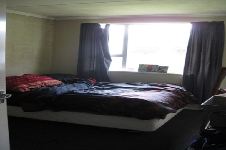 Photo of property in 83 Chelwood Street, Takaro, Palmerston North, 4412