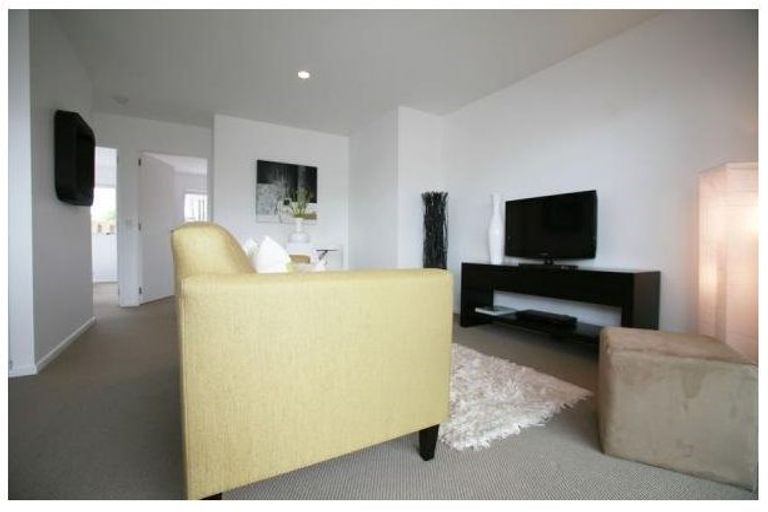 Photo of property in 101 Caledonian Road, Westport, 7892