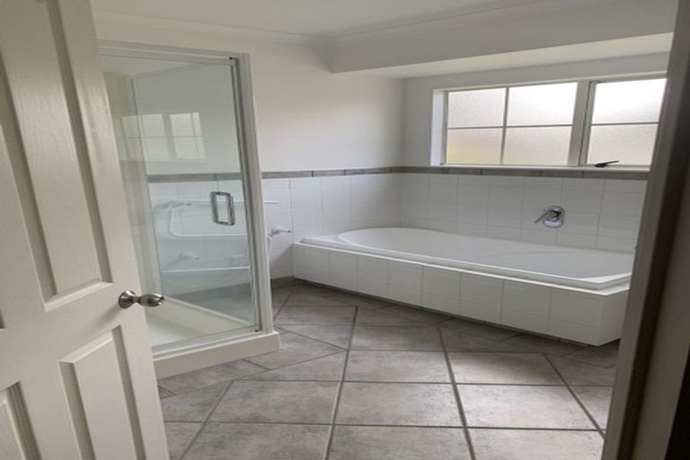 Photo of property in 13 Moss Crescent, Takanini, 2112