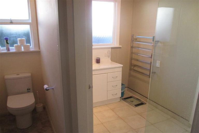 Photo of property in 138 Studholme Street, Somerfield, Christchurch, 8024