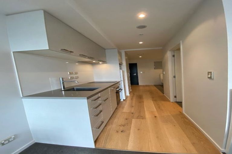 Photo of property in 365a Don Buck Road, Massey, Auckland, 0614