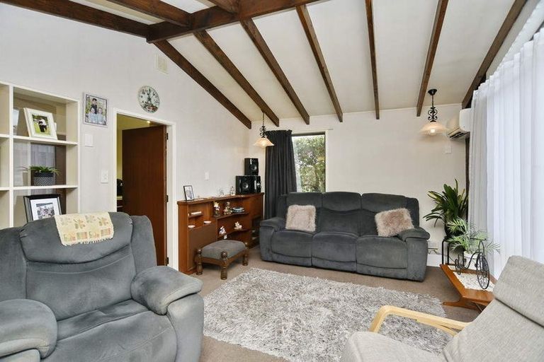 Photo of property in 2a Kinley Street, Rangiora, 7400