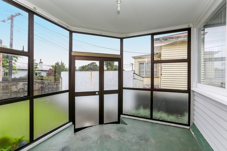 Photo of property in 43 Tokomaru Street, Welbourn, New Plymouth, 4312