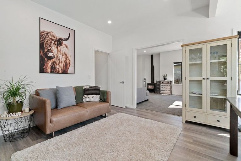 Photo of property in 88 Meadowstone Drive, Wanaka, 9305