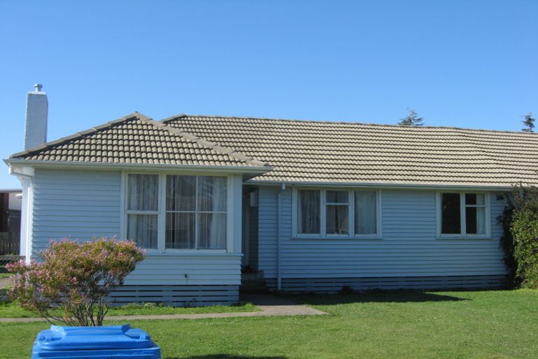 Photo of property in 7 Hinemoa Street, Levin, 5510