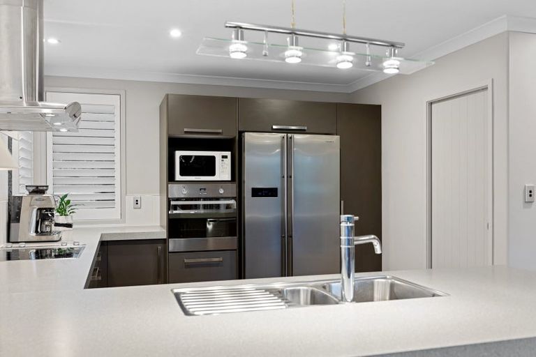 Photo of property in 53 Rexford Heights, Pyes Pa, Tauranga, 3112