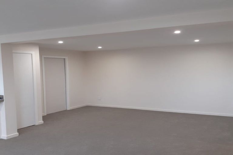 Photo of property in 12 Staysail Place, Whitby, Porirua, 5024