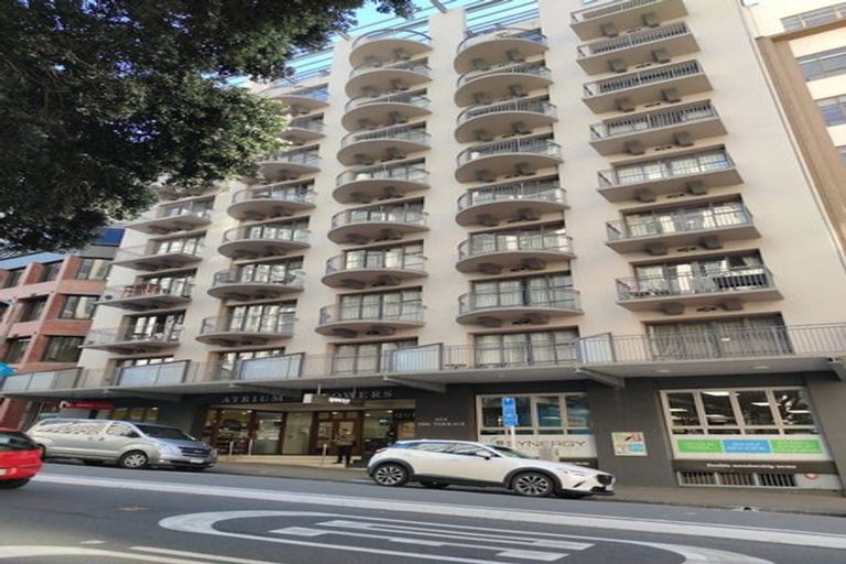 Photo of property in Atrium Apartments, 2i/154 The Terrace, Wellington Central, Wellington, 6011