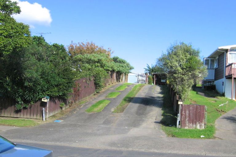 Photo of property in 13 Maytime Street, Clover Park, Auckland, 2023