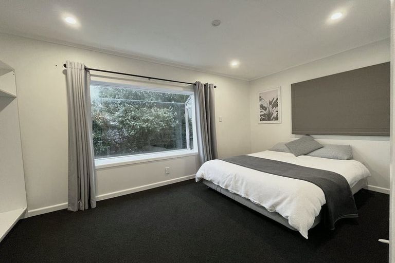Photo of property in 53 Handyside Street, Tawa, Wellington, 5028