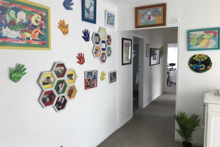 Photo of property in 27 Lysander Street, Stratford, 4332