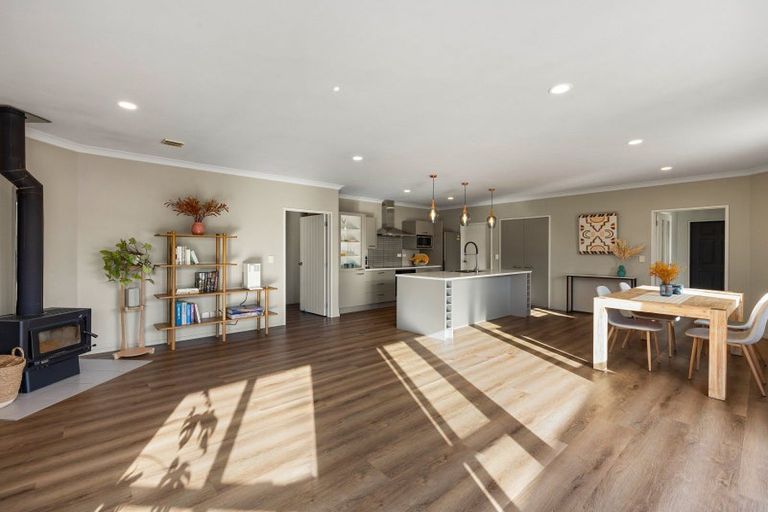 Photo of property in 48 Magellan Rise, Flagstaff, Hamilton, 3210