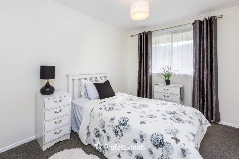 Photo of property in 2/16 Riverbank Street, Ebdentown, Upper Hutt, 5018