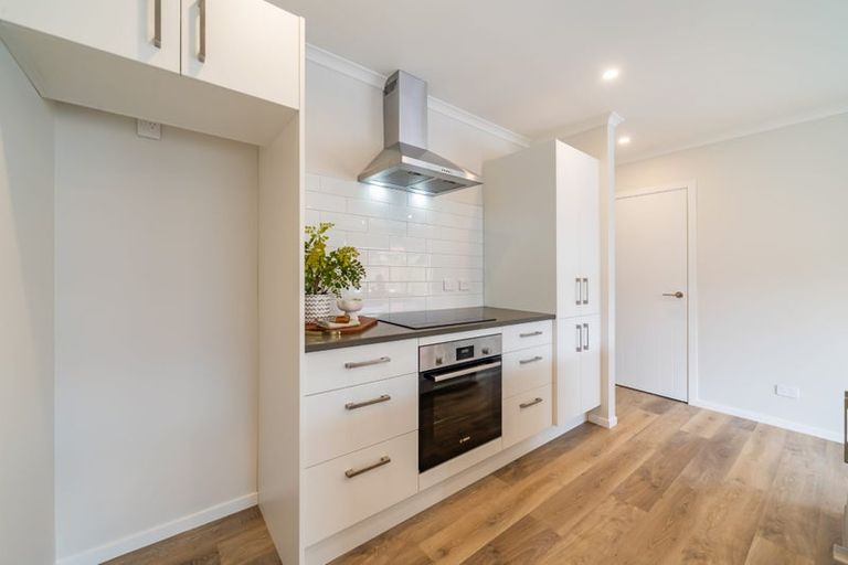 Photo of property in 11a Hall Grove, Ebdentown, Upper Hutt, 5018