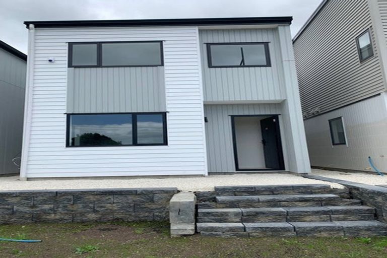 Photo of property in 155 Grove Road, Papakura, 2110