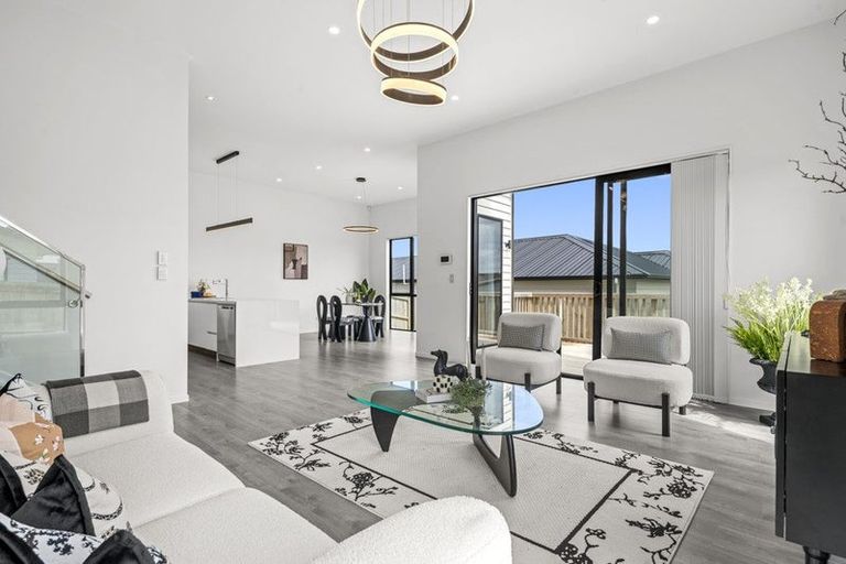 Photo of property in 4 Ta Moko Drive, Gulf Harbour, Whangaparaoa, 0930