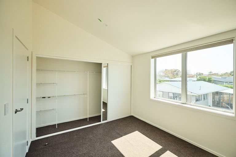 Photo of property in 14 Te Puketoka Lane, Mangere, 2022