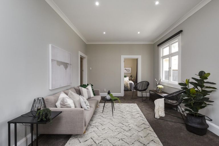 Photo of property in 40 Florence Avenue, Palmerston North, 4414
