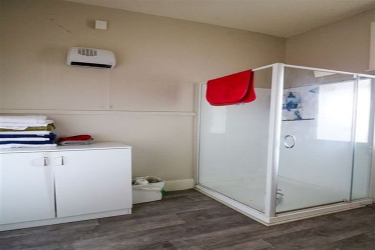 Photo of property in 35-35a Evans Street, Maori Hill, Timaru, 7910