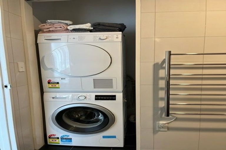 Photo of property in 102/19 Rawene Road, Birkenhead, Auckland, 0626