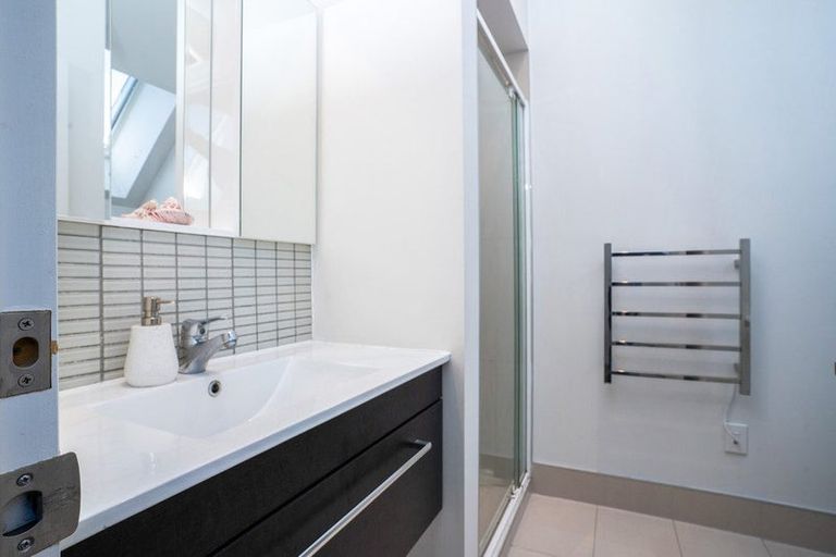 Photo of property in 1036h Colombo Street, St Albans, Christchurch, 8014