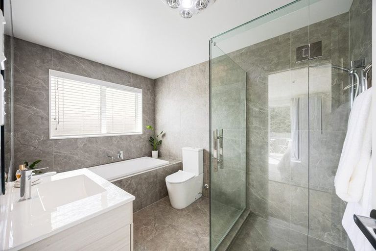 Photo of property in 22 Jeroboam Loop, Kumeu, 0810