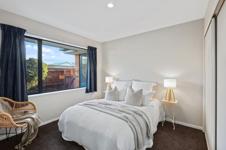 Photo of property in 97 Inwoods Road, Parklands, Christchurch, 8083