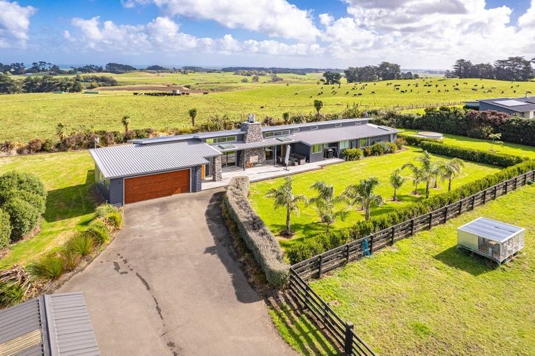 Photo of property in 106b Watt Livingstone Road, Westmere, Whanganui, 4574