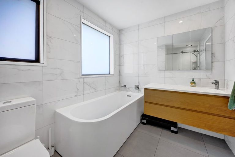 Photo of property in 189 Namu Road, Opunake, 4681