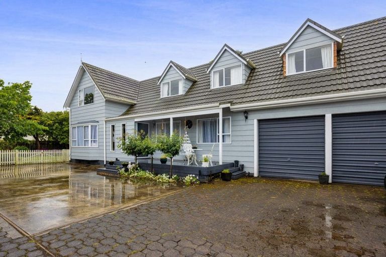 Photo of property in 237a South Road, Hawera, 4610