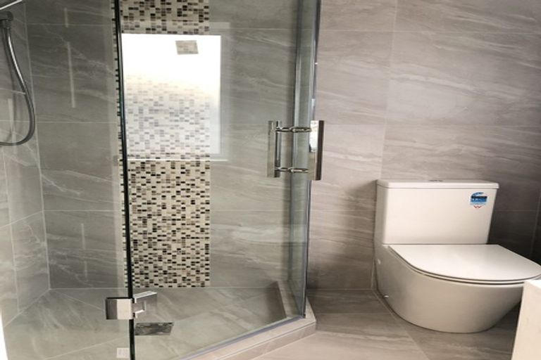 Photo of property in 25 Bevyn Street, Castor Bay, Auckland, 0620