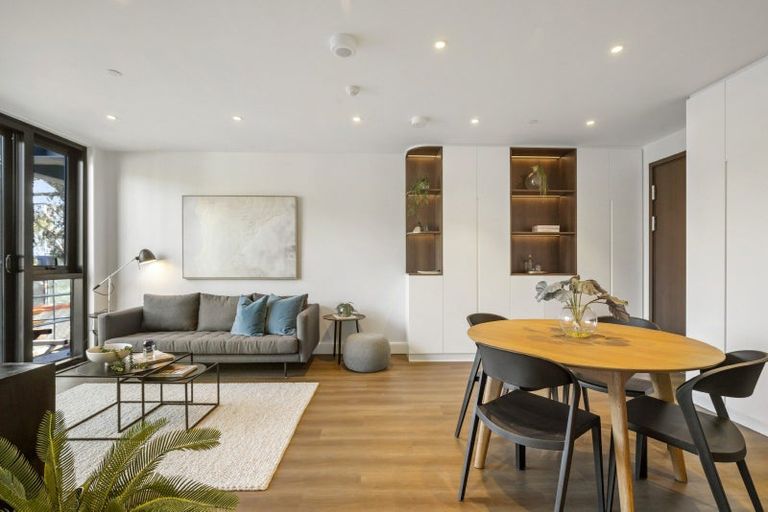 Photo of property in 223 Lake Road, Belmont, Auckland, 0622