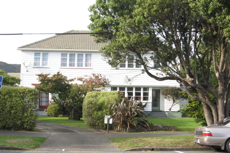 Photo of property in 100 Witako Street, Epuni, Lower Hutt, 5011