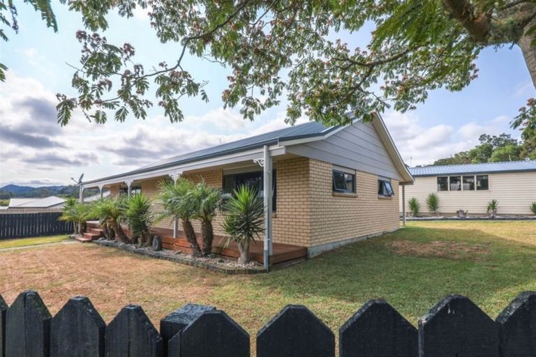 Photo of property in 1 Rimu Avenue, Huntly, 3700