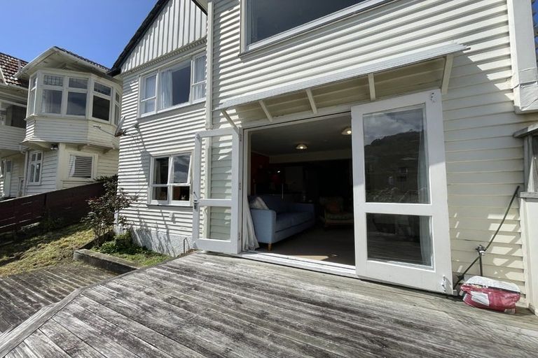 Photo of property in 56 Waipapa Road, Hataitai, Wellington, 6021