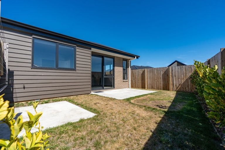 Photo of property in 53 Waruhia Crescent, Rototuna North, 3281