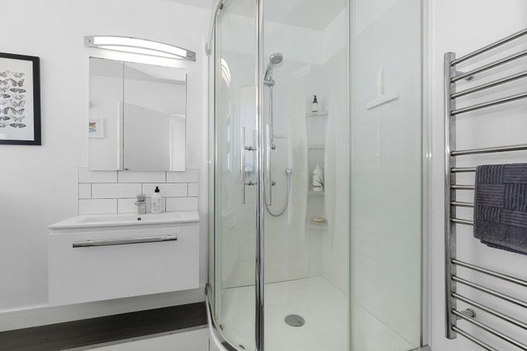 Photo of property in Mccallister Heights, 15/381 Adelaide Road, Newtown, Wellington, 6021
