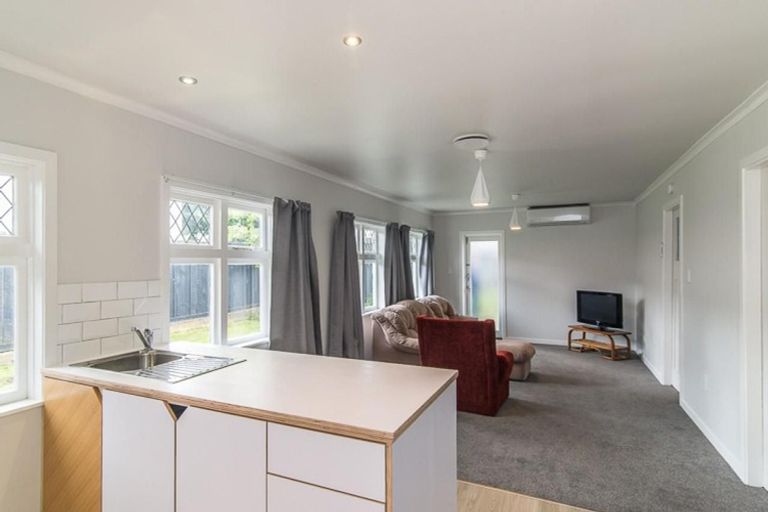 Photo of property in 3 Nathan Avenue, Paraparaumu Beach, Paraparaumu, 5032