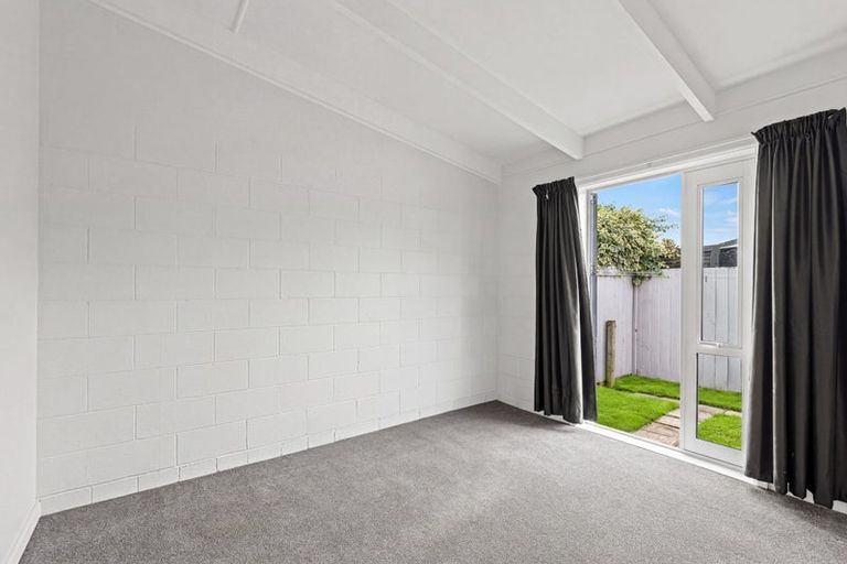 Photo of property in 3/71 Estuary Road, New Brighton, Christchurch, 8061