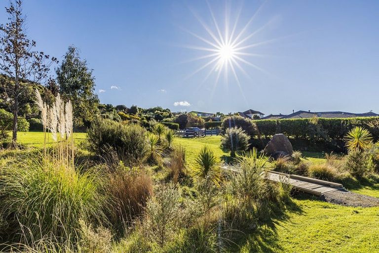 Photo of property in 88b Endeavour Drive, Whitby, Porirua, 5024