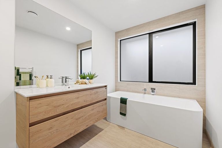 Photo of property in 44 Timara Crescent, Marshland, Christchurch, 8083