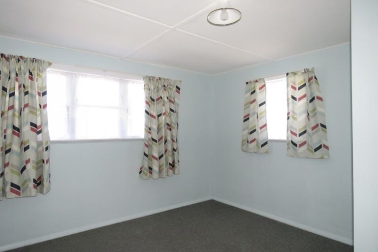 Photo of property in 10- 12 Riley Place, Westport, 7825