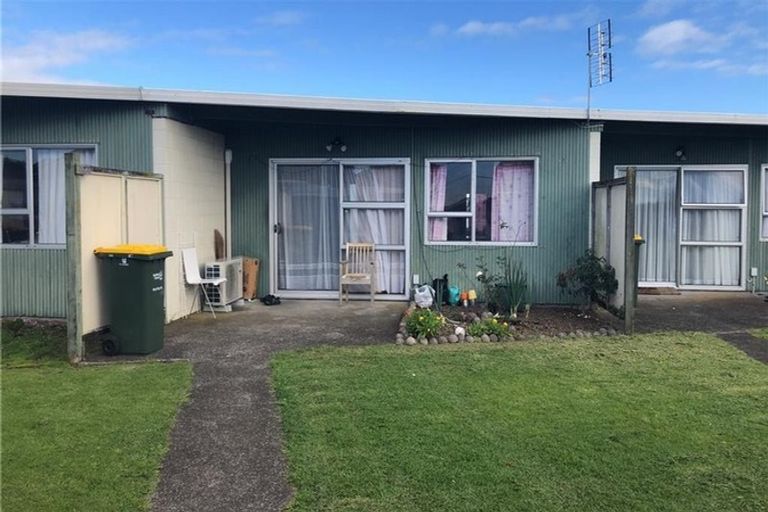 Photo of property in 76 Helvetia Road, Pukekohe, 2120