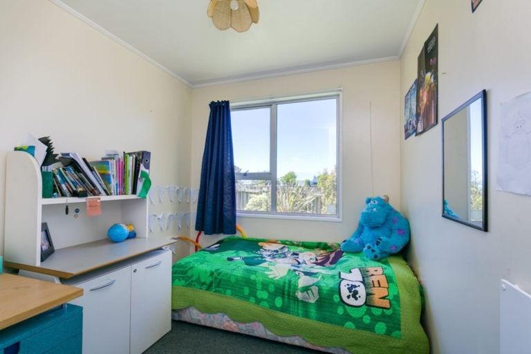 Photo of property in 27 Branscombe Street, Johnsonville, Wellington, 6037