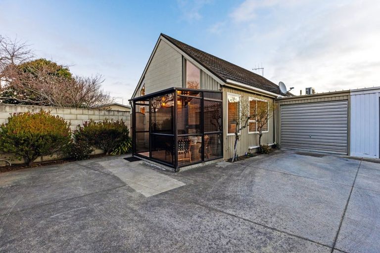 Photo of property in 42b Delaware Crescent, Russley, Christchurch, 8042
