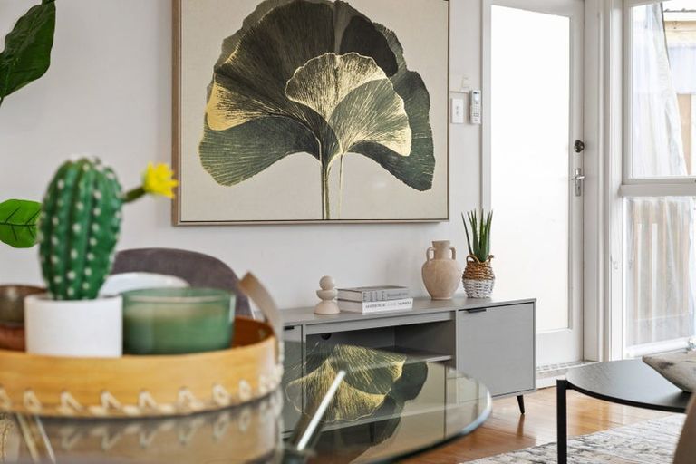 Photo of property in 19a Marewa Street, Te Atatu South, Auckland, 0610