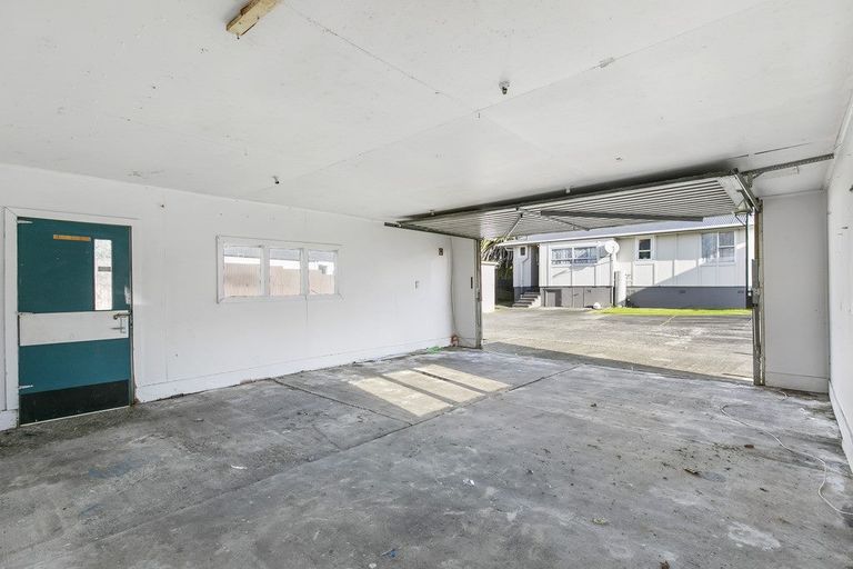 Photo of property in 33 Lappington Road, Otara, Auckland, 2023